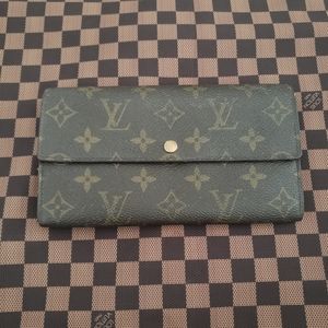 Louis Vuitton Long Sarah Wallet